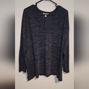 Black/Gray V-Neck